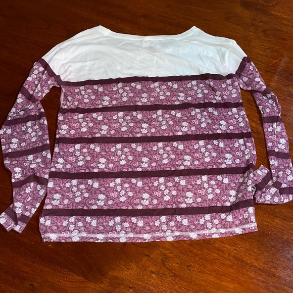 Women’s American Eagle Long sleeve size Small - Picture 4 of 4